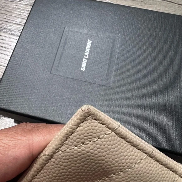 YSL Card Holder Monogram Matelasse Leather - Picture 4 of 10